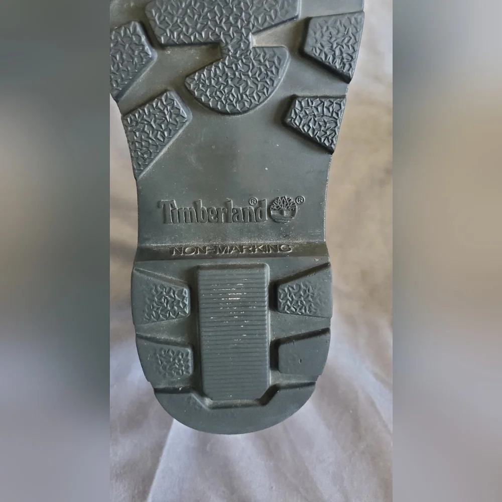 Timberland 6 Inch‎ Black Nubuck Waterproof Boots Size 7
